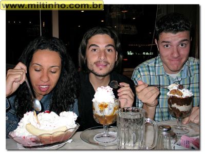 Foto - Esses_Gostam_de_Sorvete.jpg