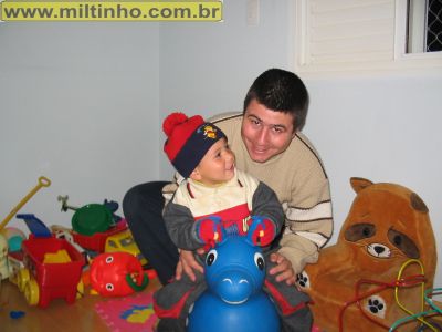 Foto - 27-08-2003-Milton_e_Murilo_casa_Harumi.jpg